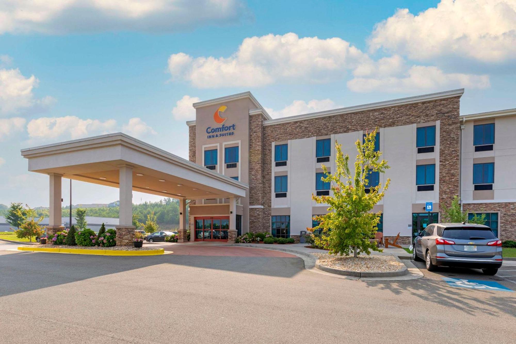 Comfort Inn & Suites East Ellijay Exteriör bild
