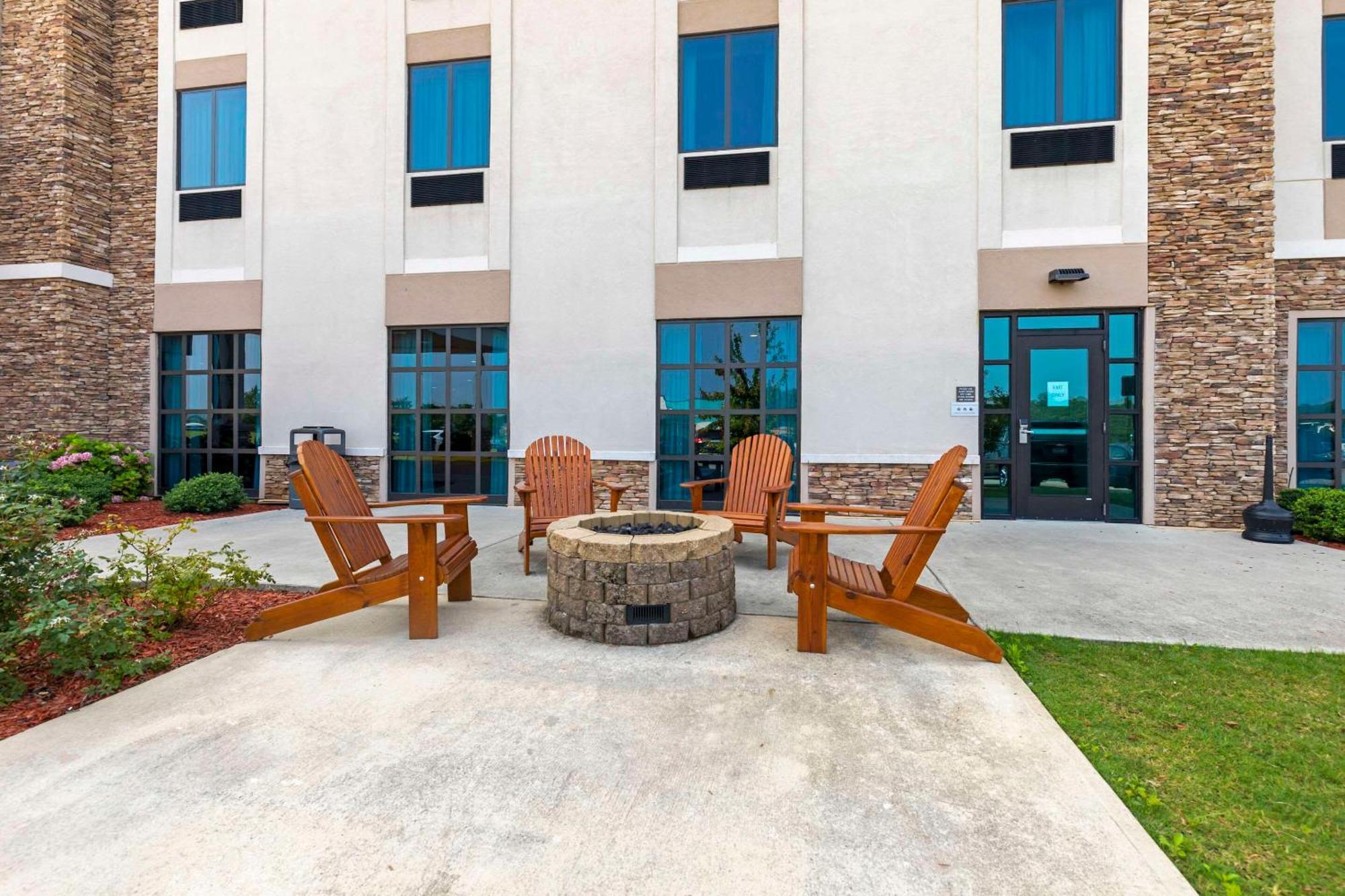 Comfort Inn & Suites East Ellijay Exteriör bild